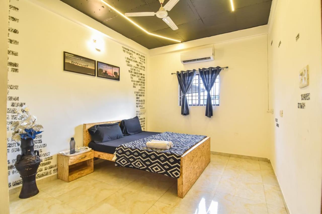 Black Stone Villa Karli Exterior photo
